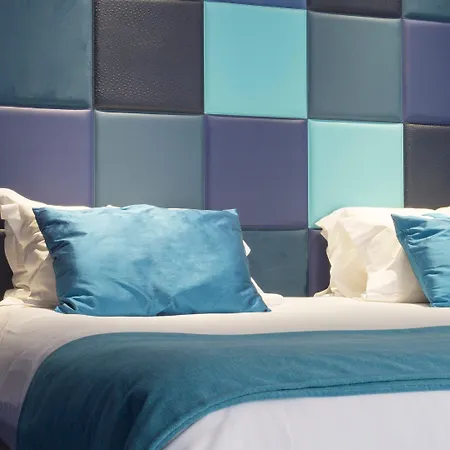 Hotel By Ihg 4*