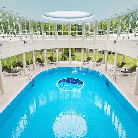 Voco By Ihg 4*