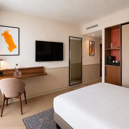 Voco By Ihg Hotel